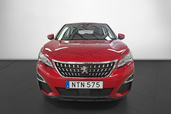 Peugeot 3008 2 of 12