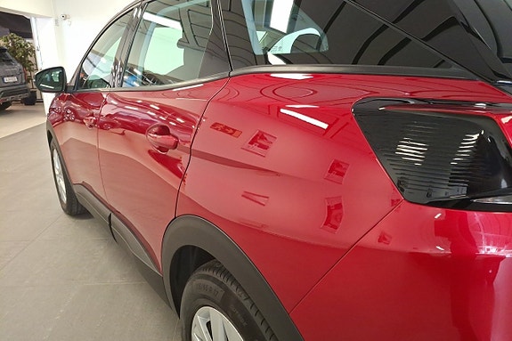 Peugeot 3008 8 of 12