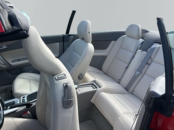 Volvo C70 10 of 15
