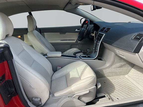 Volvo C70 9 of 15