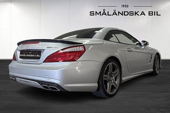Mercedes-Benz SL63 4 of 11