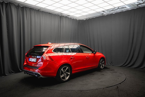Volvo V60 6 of 21