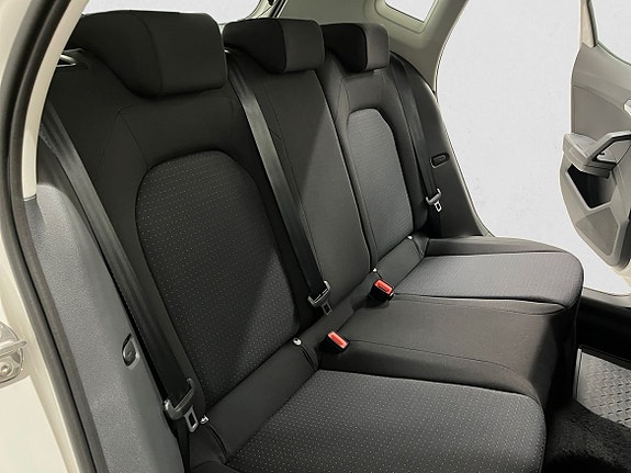 Seat Arona 15 of 18