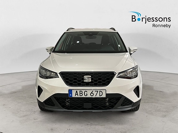 Seat Arona 5 of 18