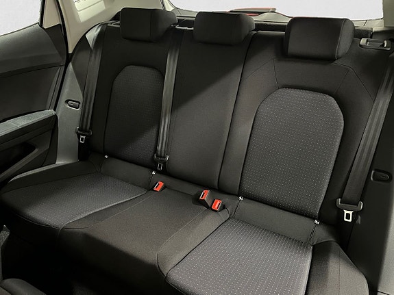 Seat Arona 13 of 18