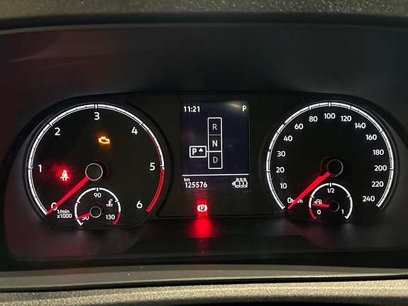 Volkswagen Caddy Maxi 15 of 19