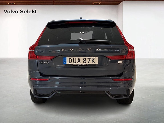 Volvo XC60 7 of 20