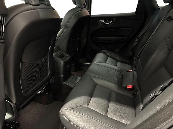 Volvo XC60 6 of 20