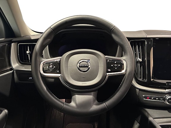 Volvo XC60 10 of 20