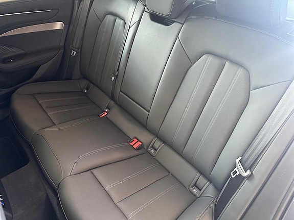 Audi A6 13 of 15