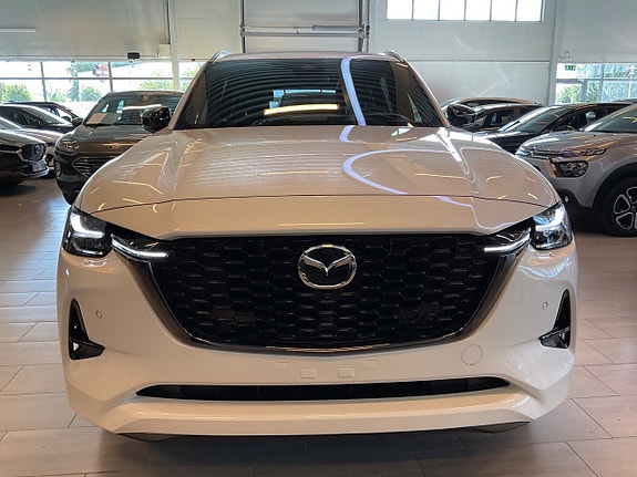 Mazda CX-80 2 of 14