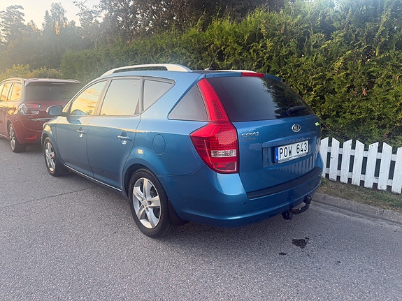 Kia Ceed 4 of 5