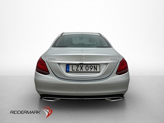 Mercedes-Benz C200 7 of 30