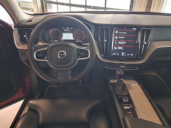 Volvo XC60 27 of 29
