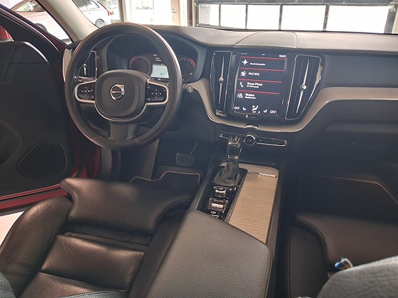 Volvo XC60 29 of 29