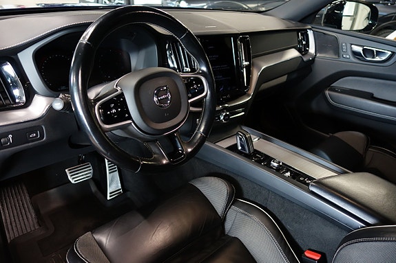 Volvo XC60 5 of 6