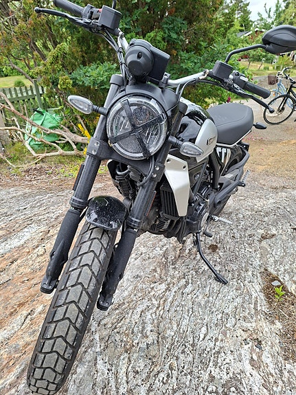 Ducati Scrambler 800 5 of 8
