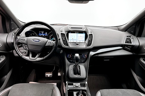 Ford Kuga 4 of 9