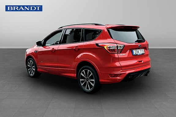 Ford Kuga 2 of 9