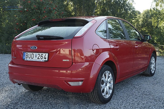 Ford Focus 4 of 13