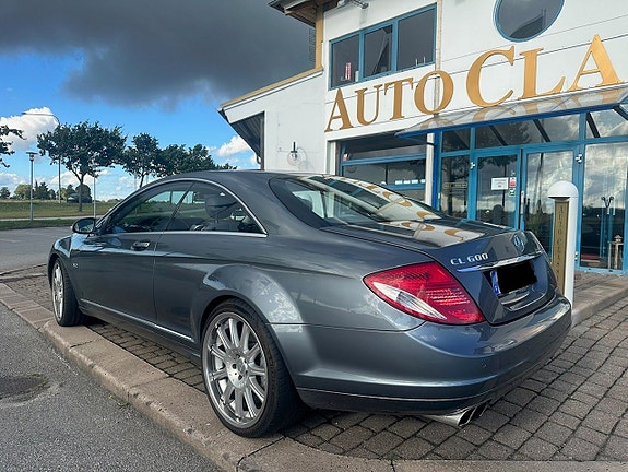 Mercedes-Benz CL600 4 of 7