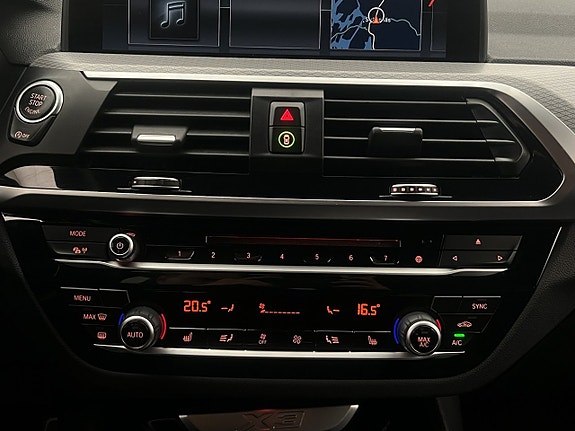 BMW X3 26 of 30
