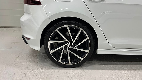 Volkswagen Golf I 23 of 30