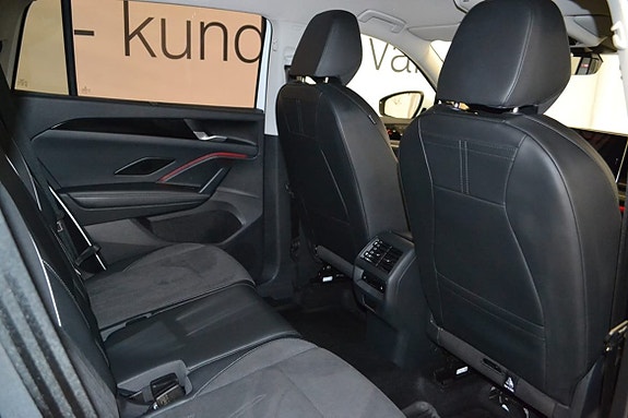 Volkswagen Tayron 12 of 12