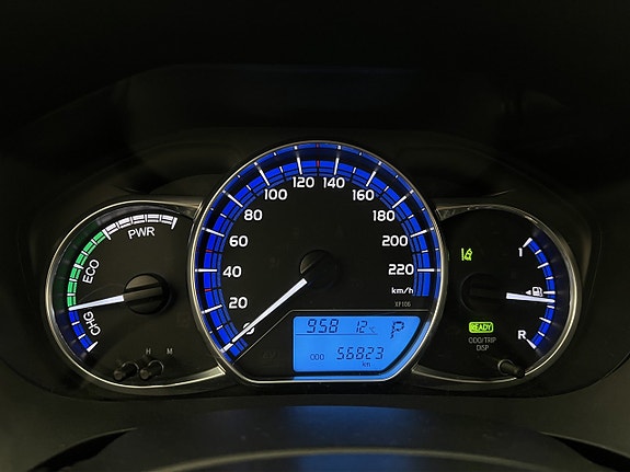Toyota Yaris 16 of 30