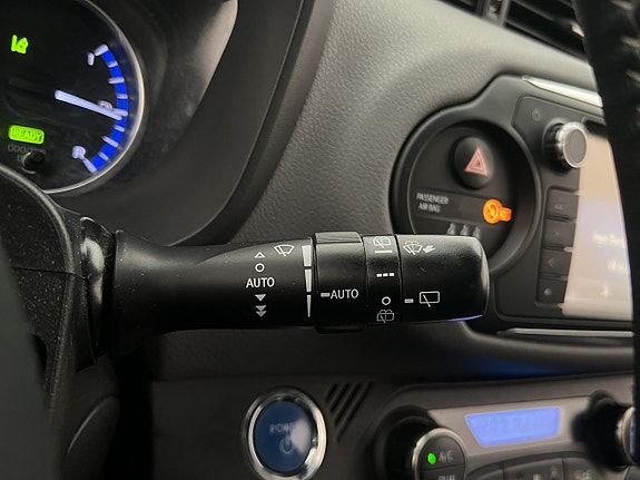 Toyota Yaris 24 of 30