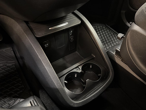 Mercedes-Benz V220 d 26 of 30