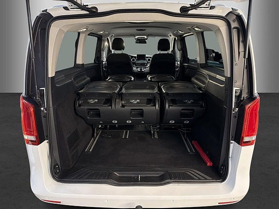 Mercedes-Benz V220 d 20 of 30