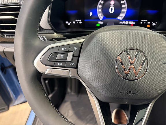Volkswagen T-Cross 13 of 21