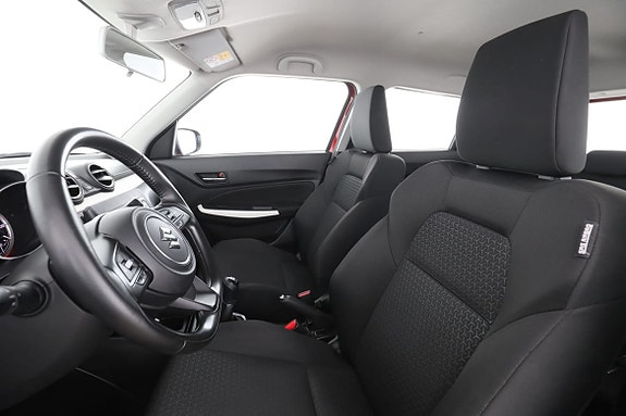 Suzuki Swift 11 of 30