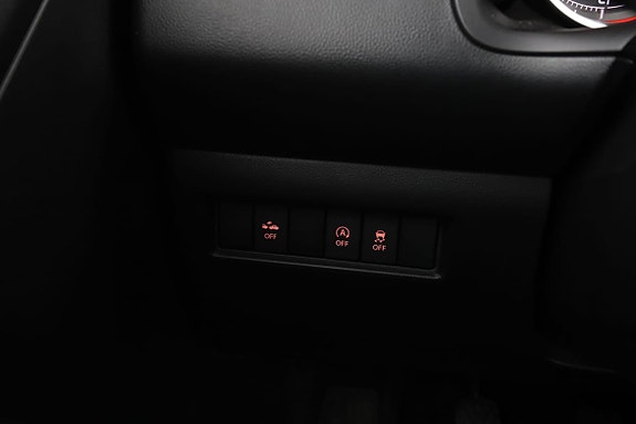 Suzuki Swift 30 of 30