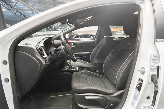 Kia Ceed 16 of 24
