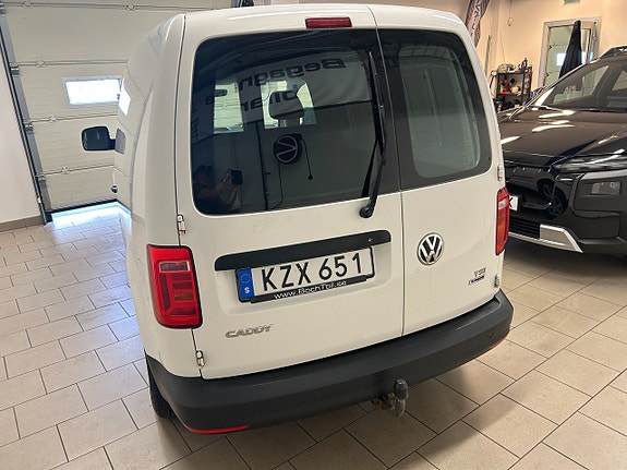 Volkswagen Caddy 5 of 12