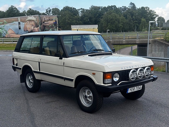 Land Rover Range Rover 3 of 20