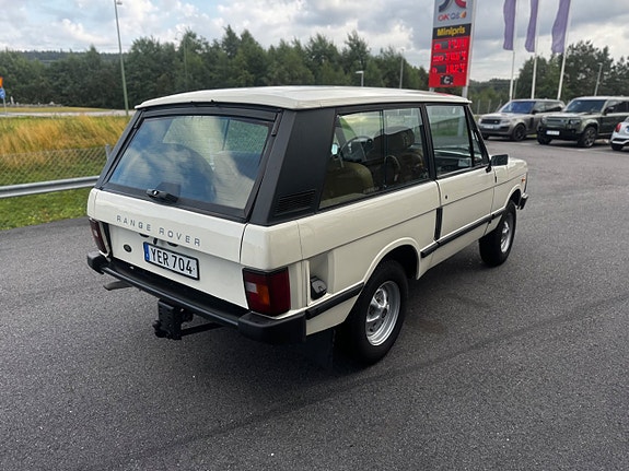 Land Rover Range Rover 4 of 20