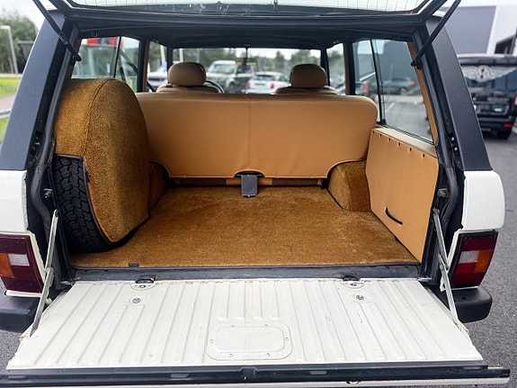 Land Rover Range Rover 13 of 20