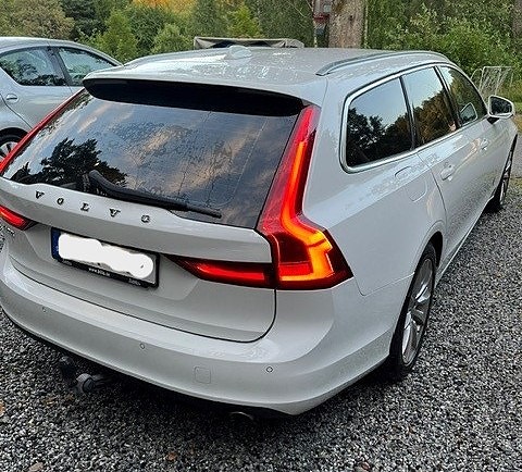 Volvo V90 3 of 9