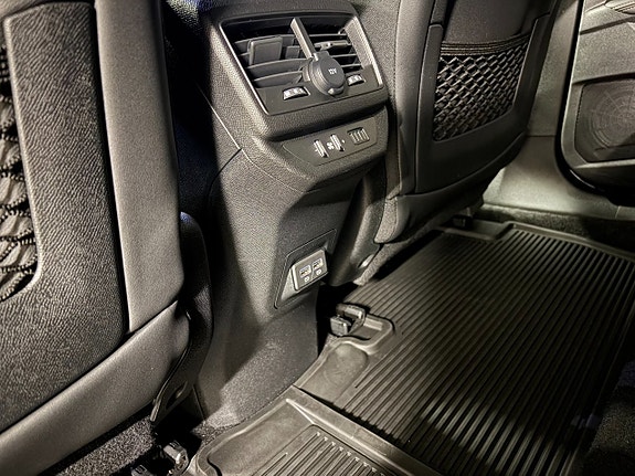 Peugeot 5008 6 of 16
