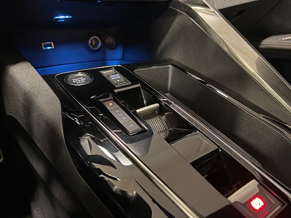Peugeot 5008 10 of 16
