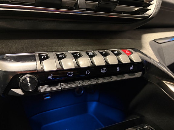 Peugeot 5008 11 of 16