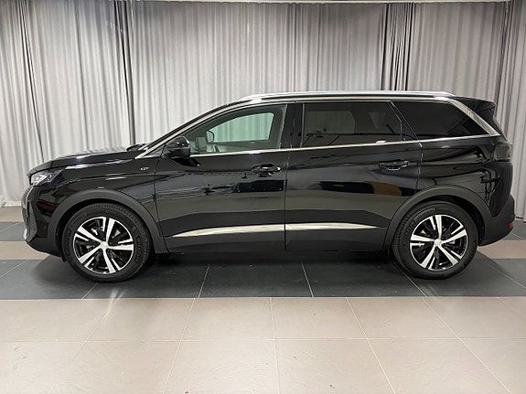 Peugeot 5008 2 of 16