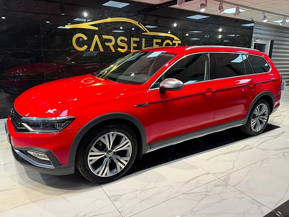 Volkswagen Passat Alltrack 2 of 30