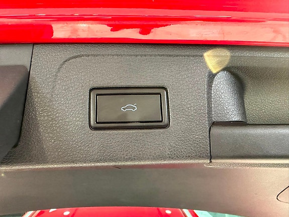 Volkswagen Passat Alltrack 6 of 30