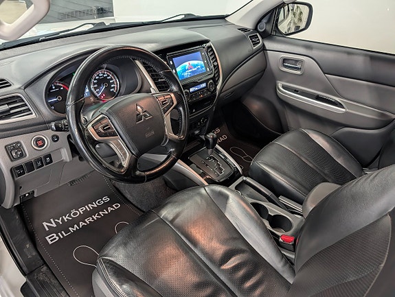 Mitsubishi L200 12 of 25