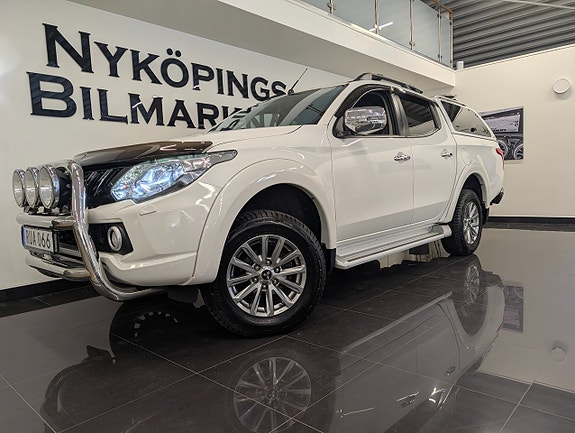 Mitsubishi L200 2 of 25