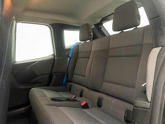 BMW i3s 21 of 29